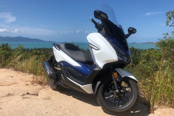 Honda Forza 300